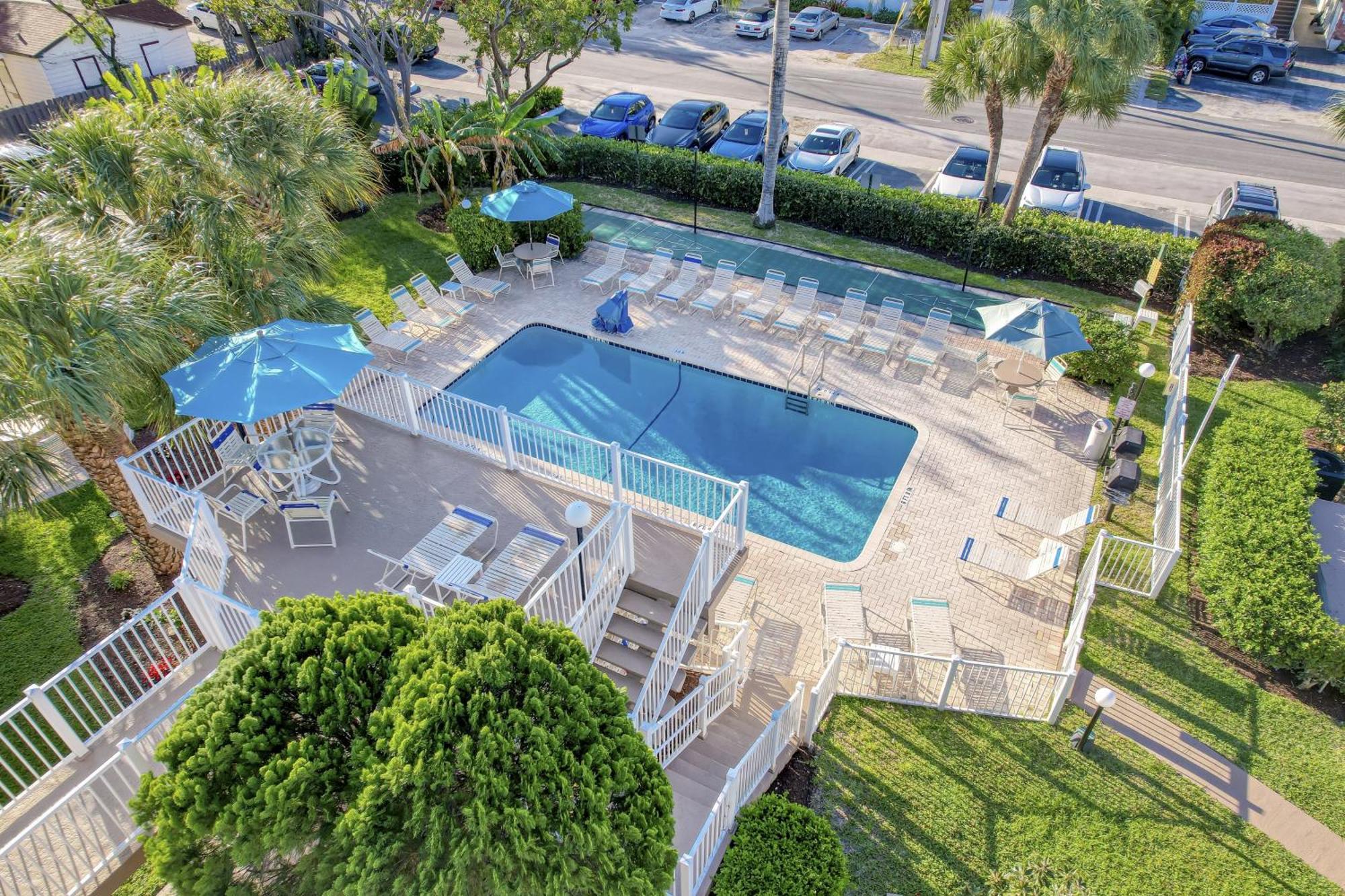 Floranada Condos Pompano Beach Eksteriør billede