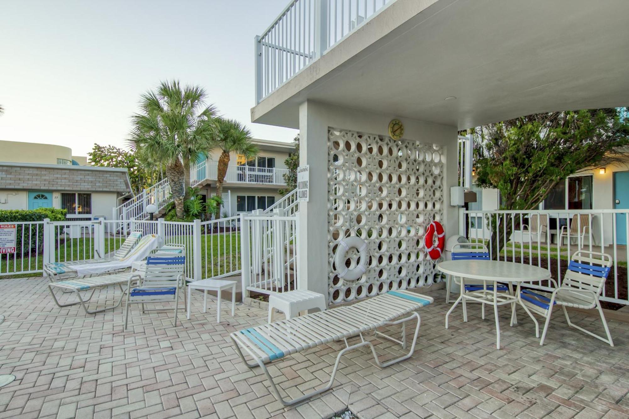 Floranada Condos Pompano Beach Eksteriør billede